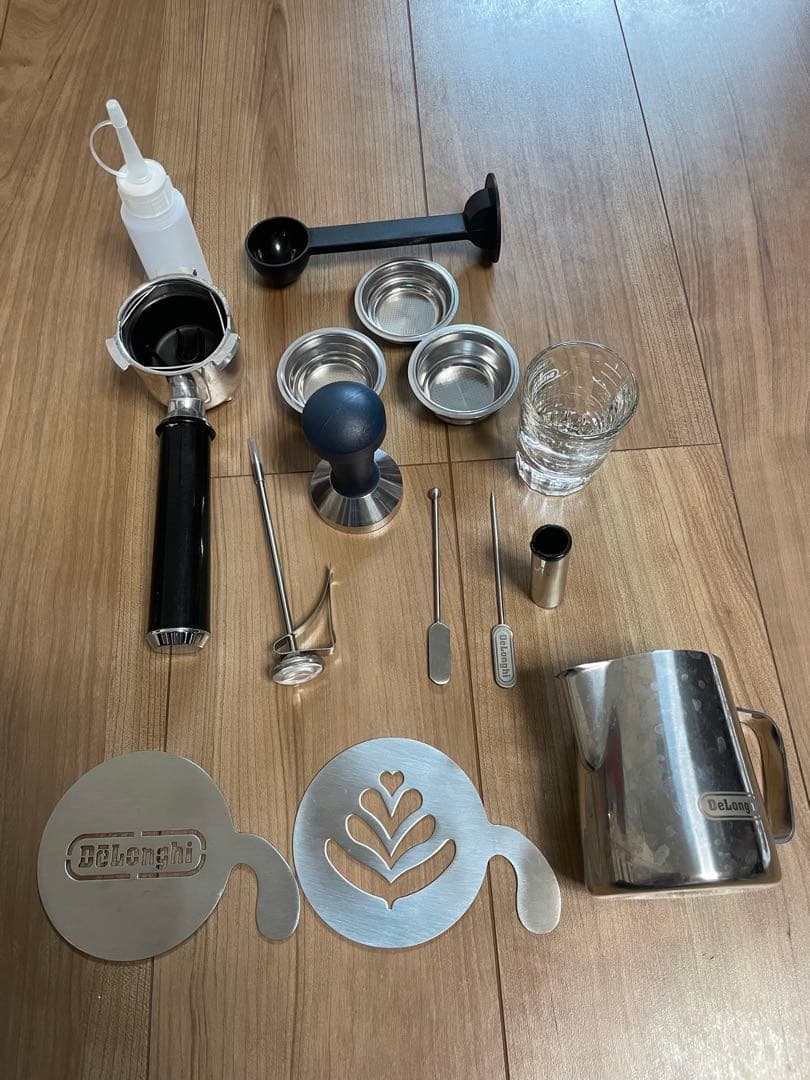 【美品】DeLonghi ディディカ EC680 エスプレッソマシン