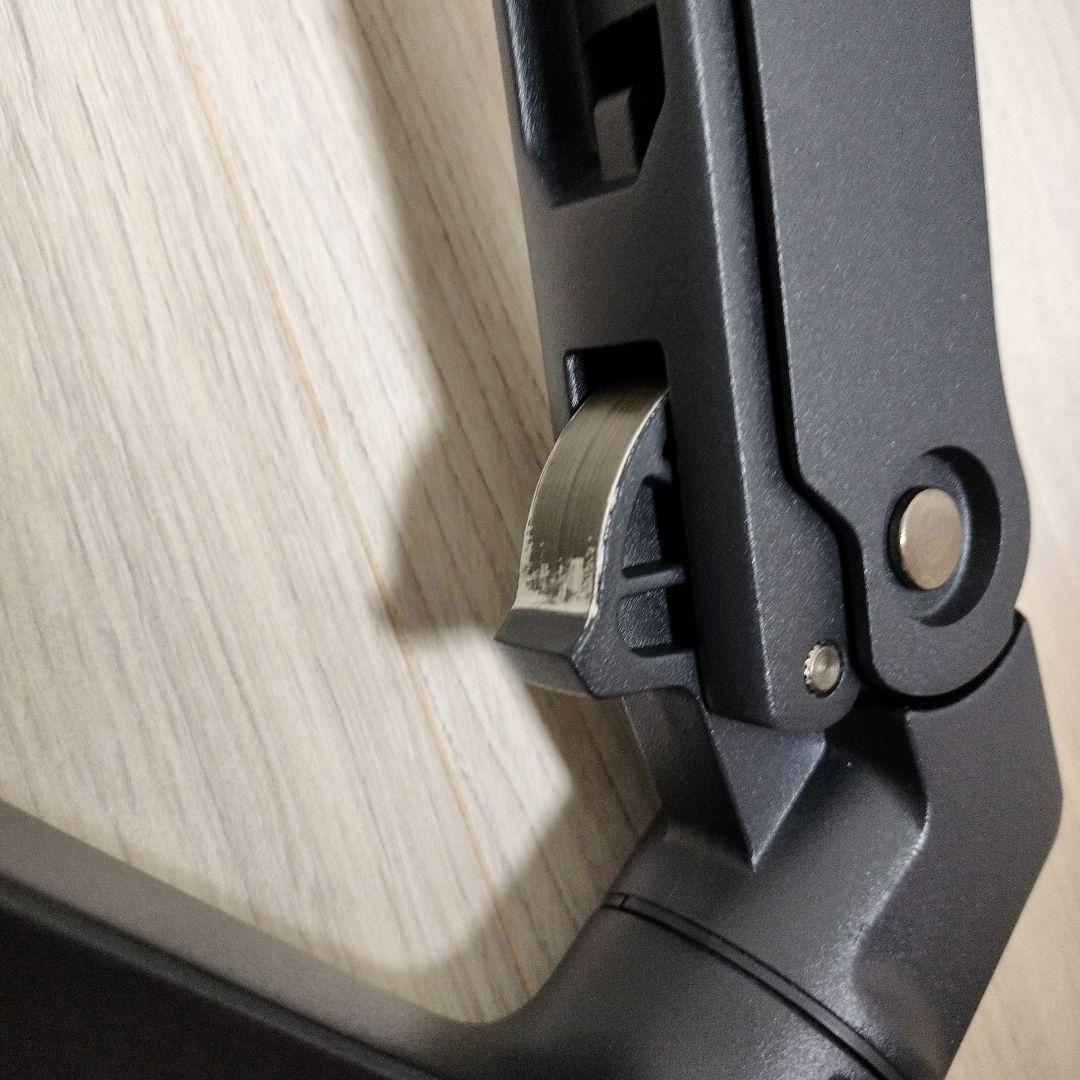 エルゴトロンLX　デュアルモニターアーム　おまけ付き