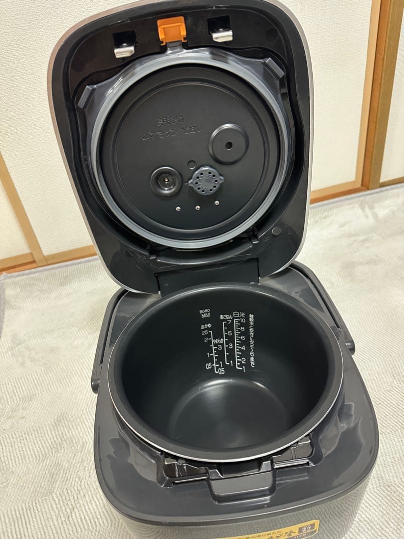 象印 極め炊き 圧力IH炊飯ジャーNW-JX18-2023年製