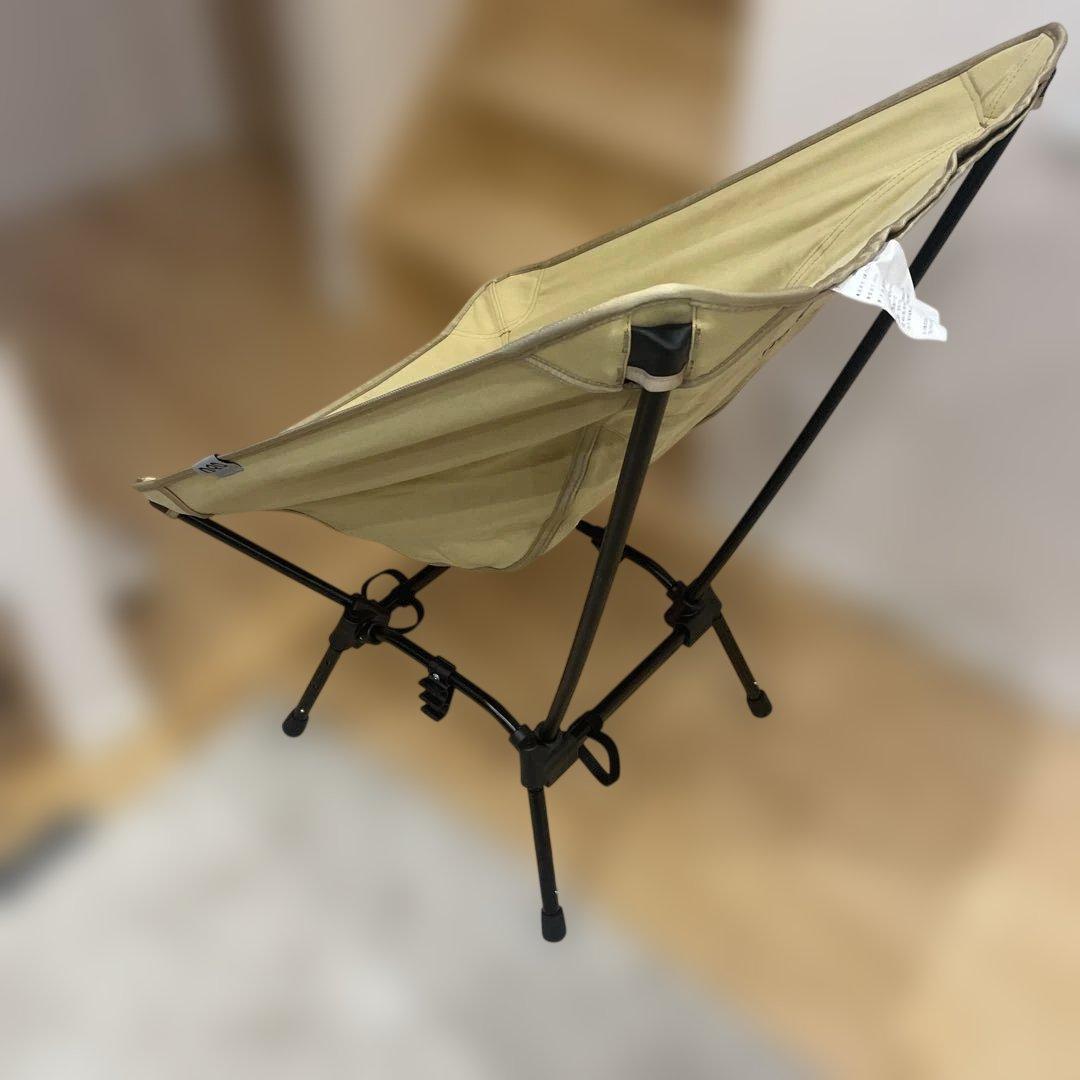 DOD スゴイッス　折りたたみアウトドアチェア ベージュ