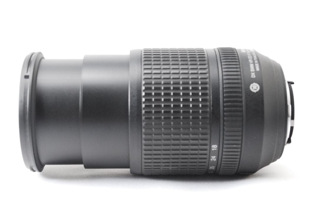 美品✨Nikon 18-140mm VR 高倍率ズーム これ1本✨付属品有　万能