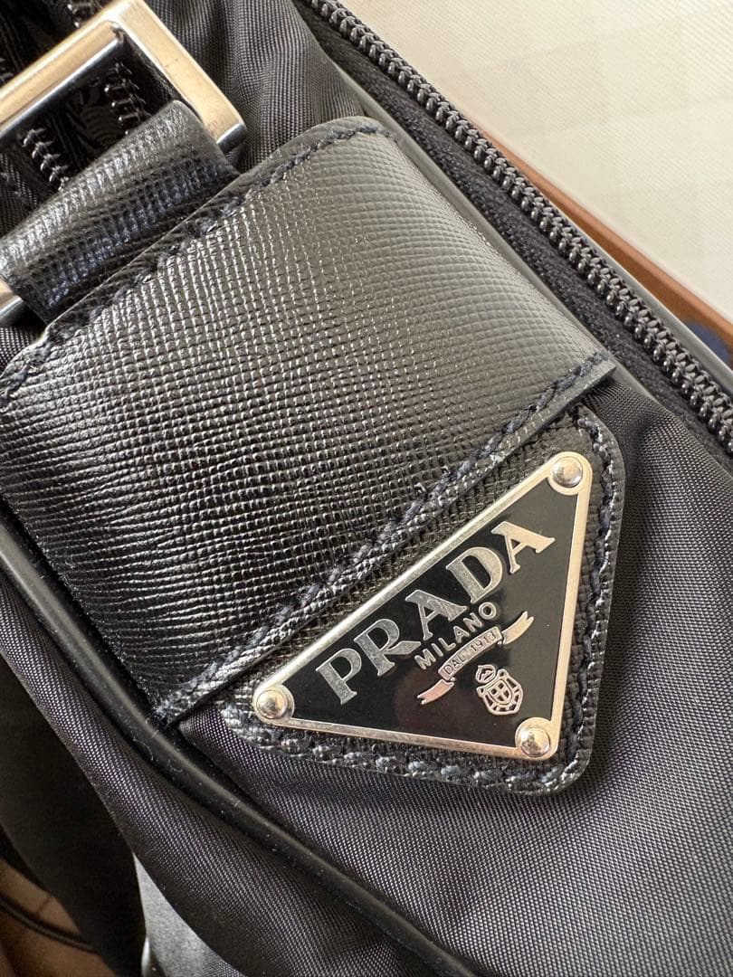 PRADA プラダ ビジネスバッグ ブリーフケース ナイロン 三角ロゴ 黒