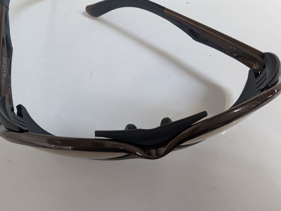 ジール　バトラー　偏光レンズサングラス ケース付き