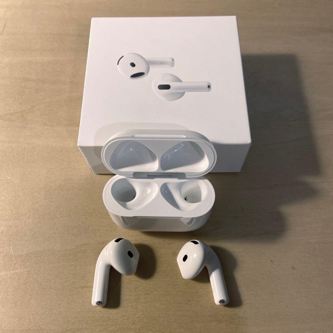 Apple Airpods 4 アクティブノイズキャンセリング搭載