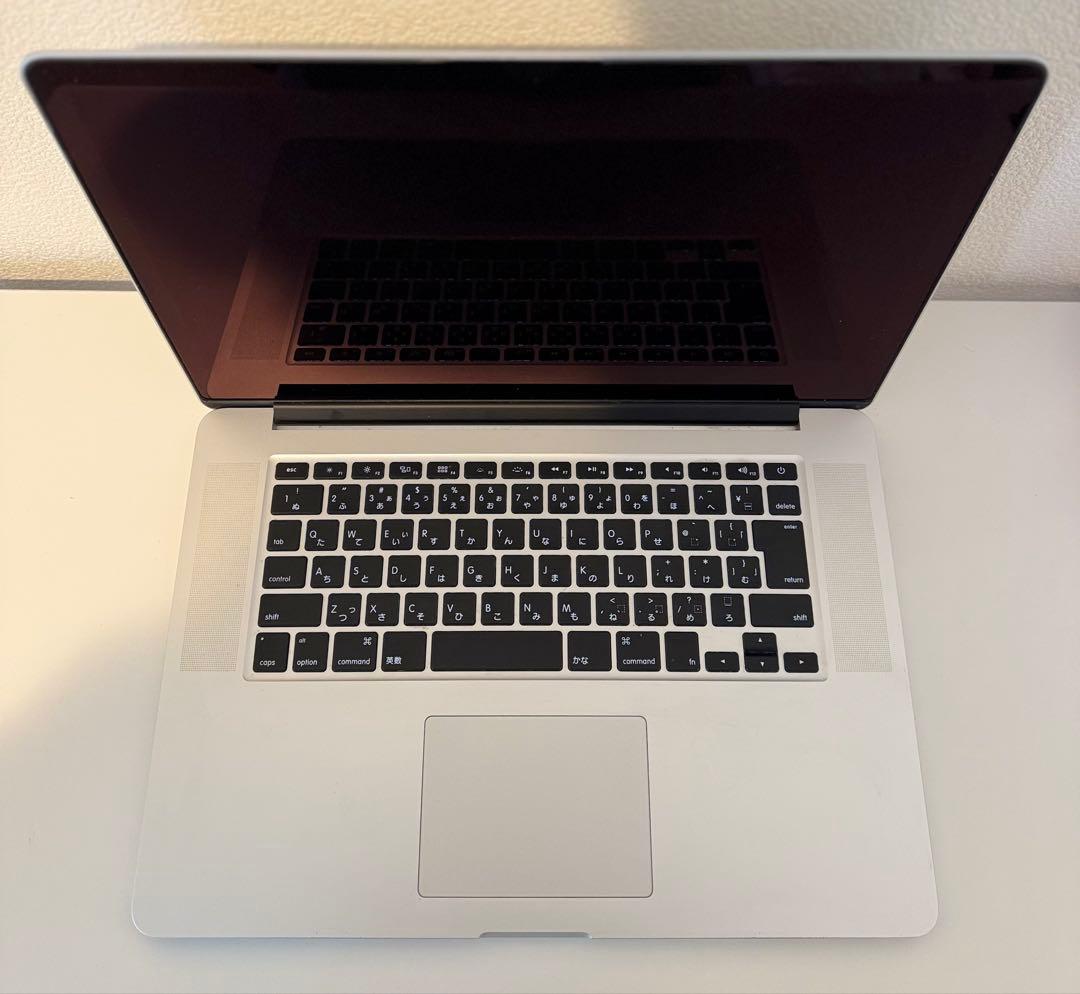 美品 Macbook Pro 15インチ 今年最新mac os Sequoia
