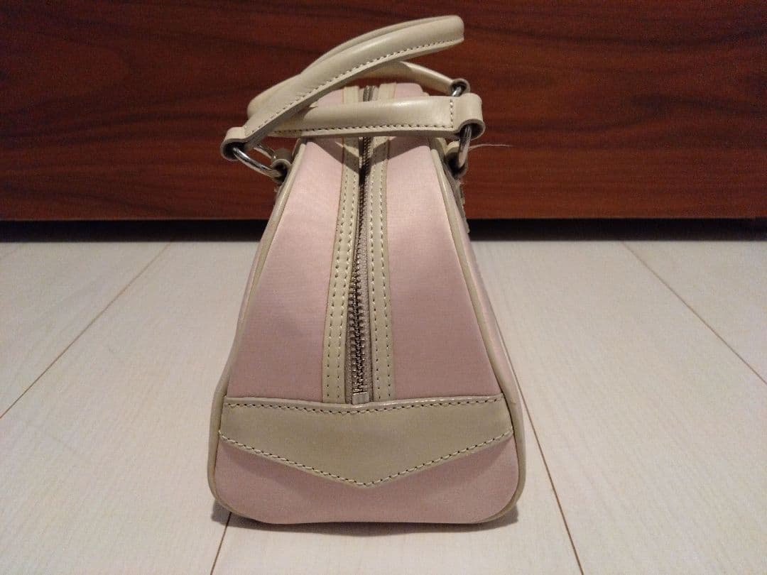BURBERRY ピンク ハンドバッグ