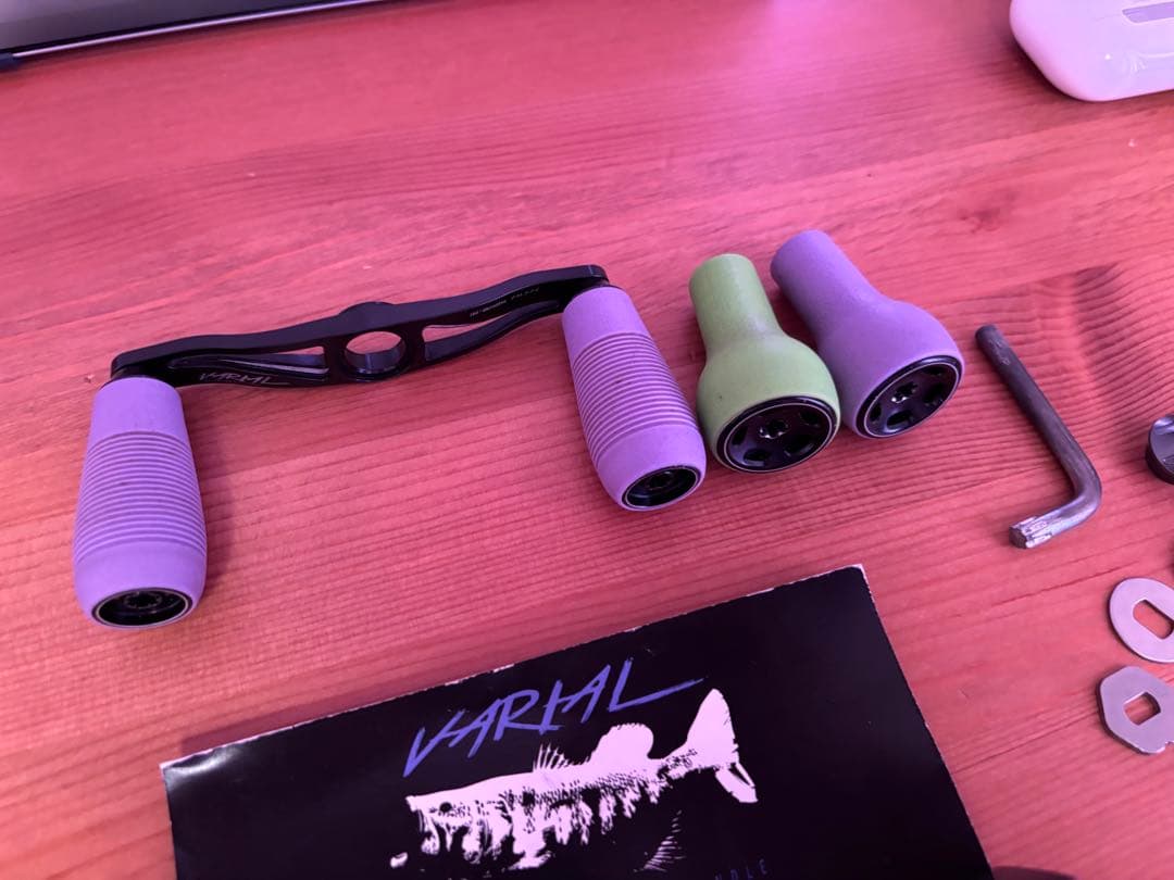 龍*ウ様 バリアルハンドル95 右巻き　シマノ