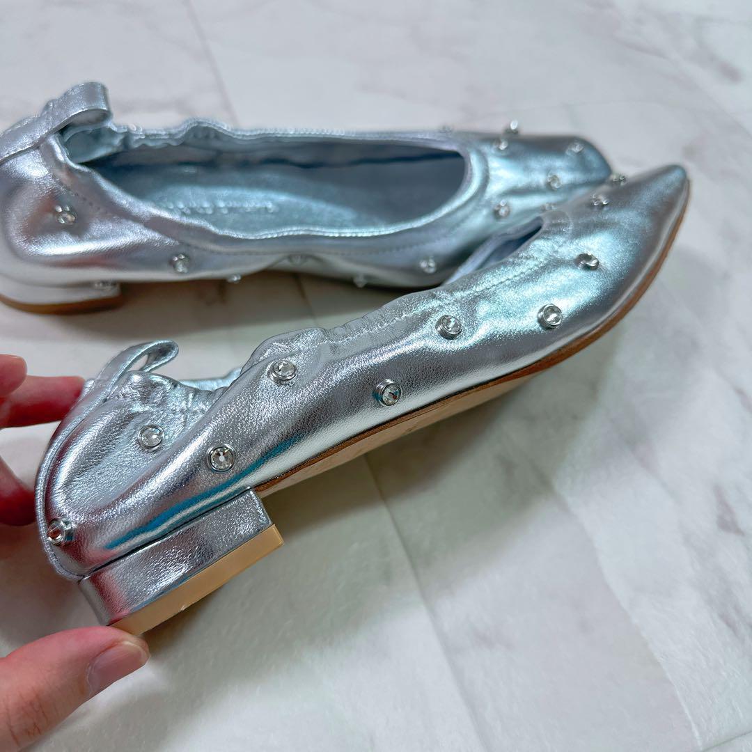 ツルバイマリコオイカワ Millenia バレエシューズ　今期　スタッズ