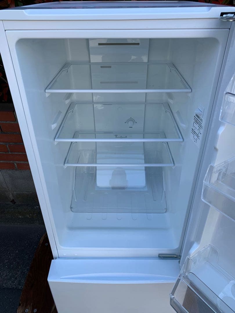 ＊東京都付近取引限定＊アイリスオーヤマ　冷蔵庫AF156-WE 156L