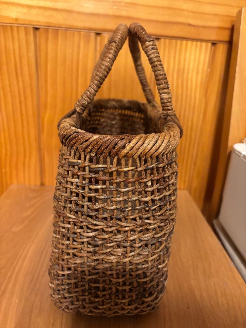 和島常男さん　あけびかご