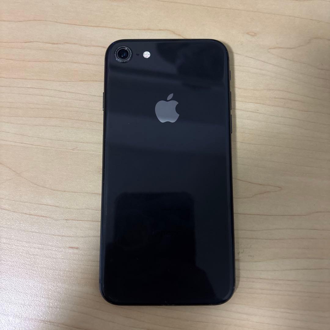 iPhone8本体 SiMなし