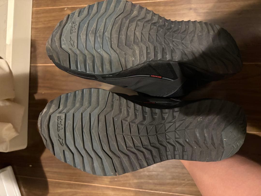 アルパインスターズ　バイクシューズ