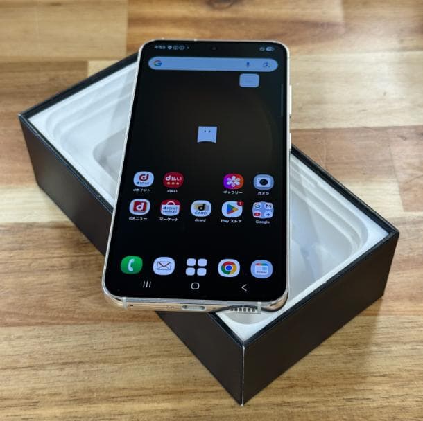 [超美品] ギャラクシー S23 256GB SC-51D 国内版SIMフリー