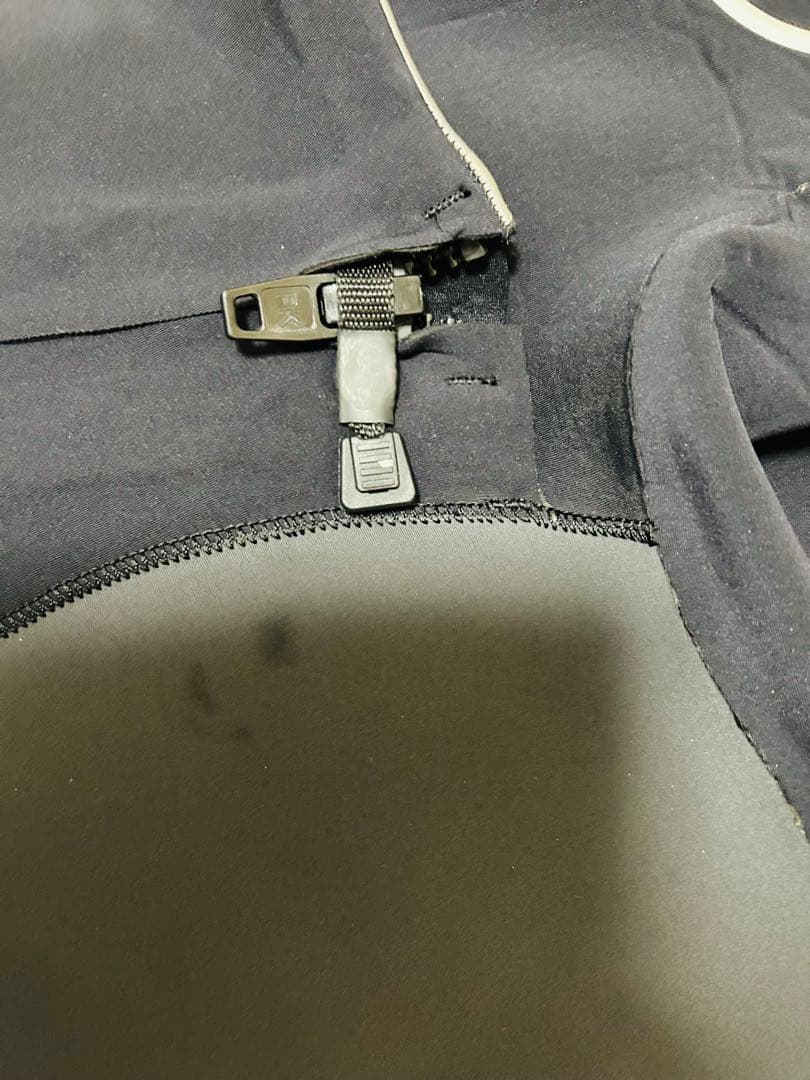 Volcom Lサイズ　ウェットスーツ