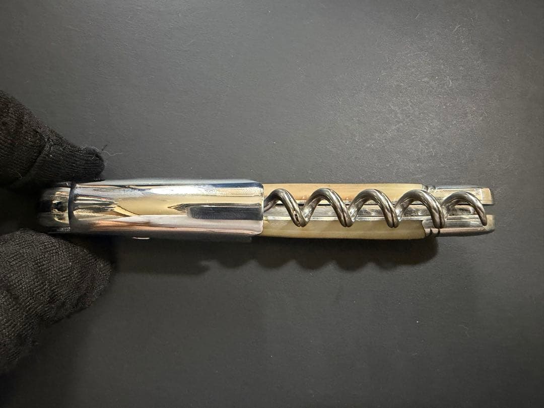 シャトーラギオール　ソムリエナイフ　箱付き　Chateau LAGUIOLE