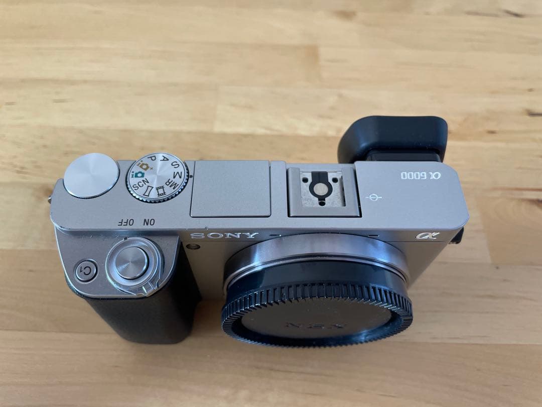 SONY α6000 シルバー 本体と付属品