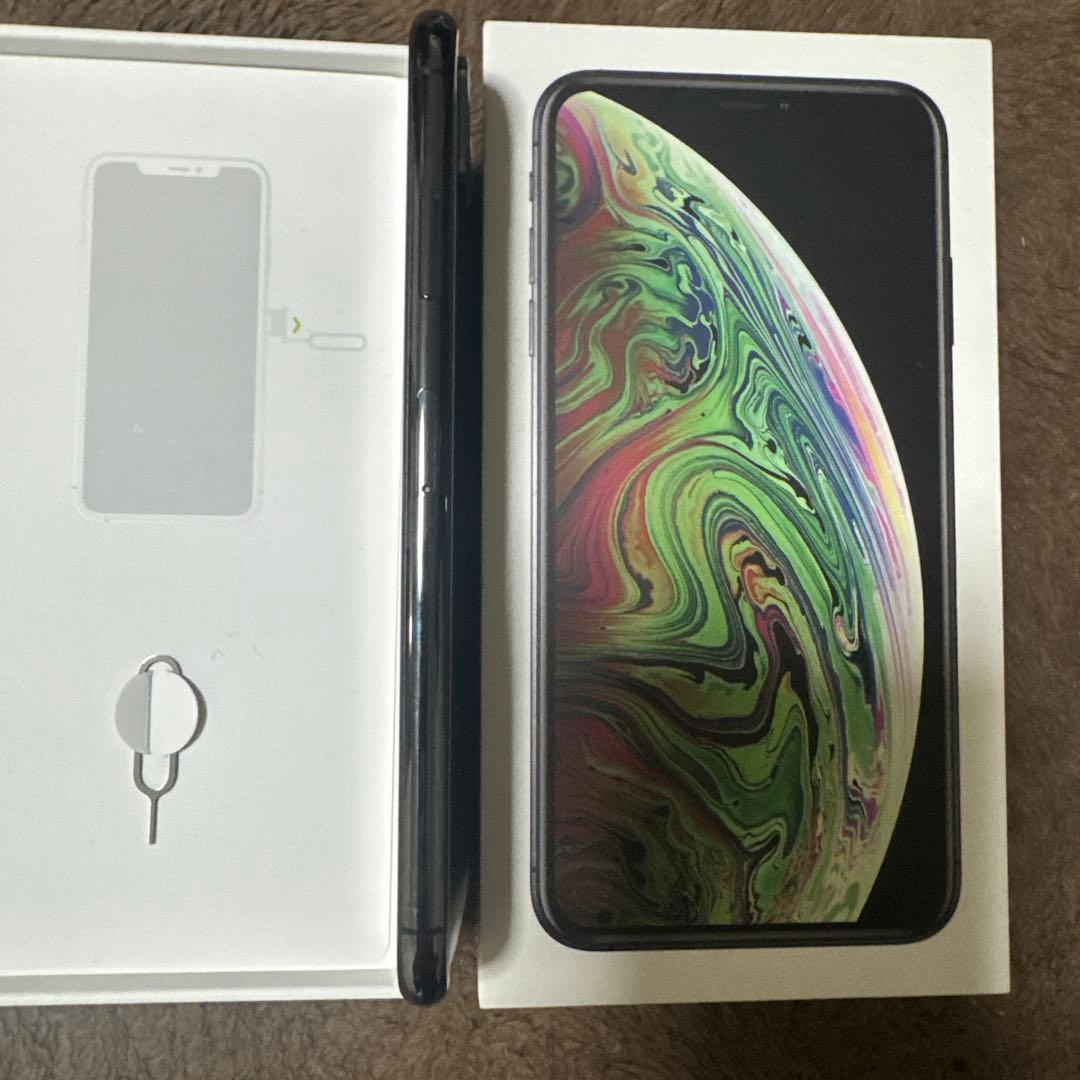 中古 SIMフリー iPONE XS MAX 箱、イヤホン付き