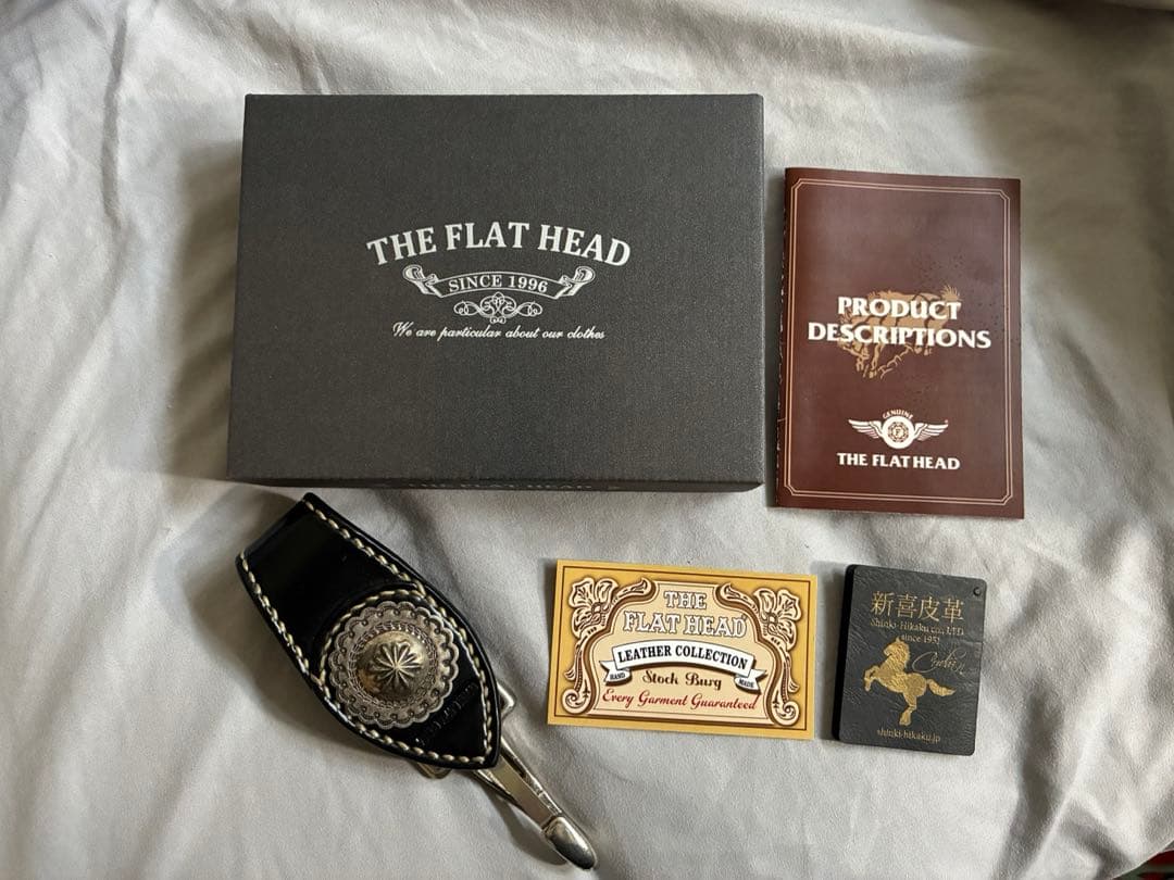 THE FLAT HEAD ブラックレザーキーホルダー ベルトループ