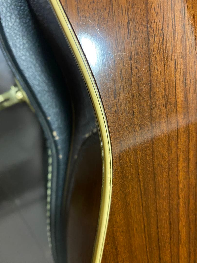 アコースティックギター　martin