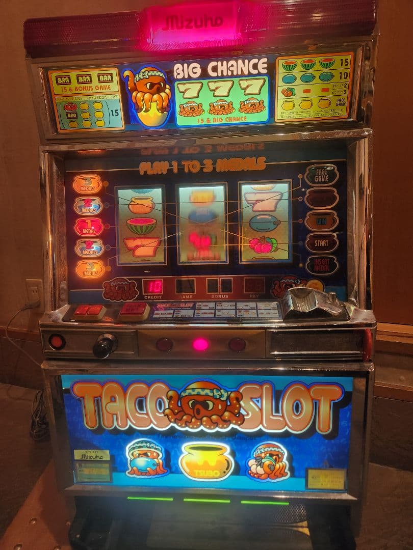 パチスロ　実機　4号機　タコスロ