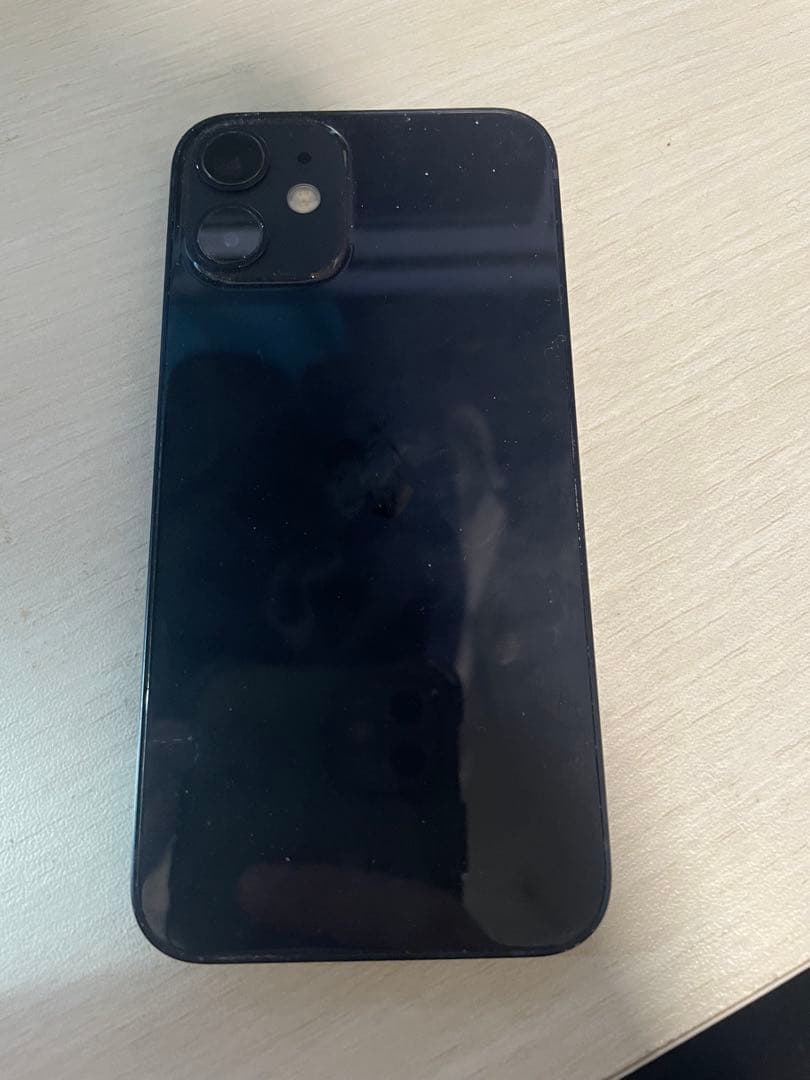 iPhone12mini バッテリー87% ひびあり