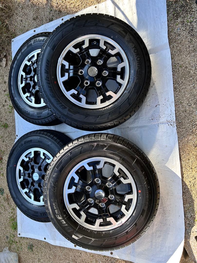 日産キャラバン 15インチ ホイールセット ブラック/シルバー