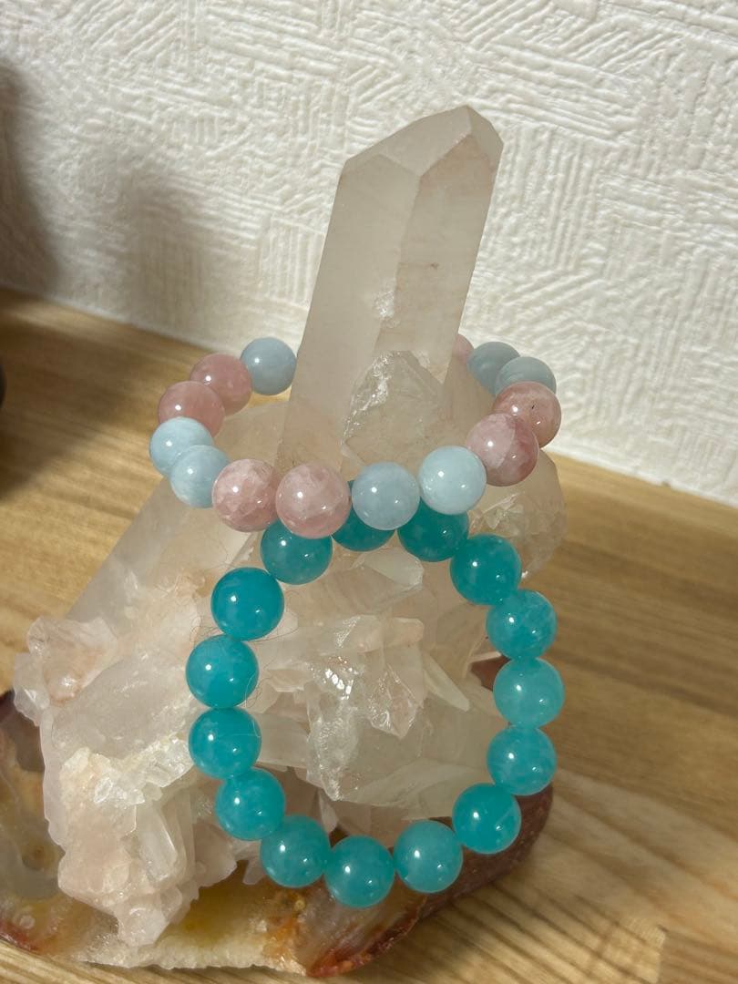 優しいピンクマニカラン水晶クラスター　 大きめサイズ