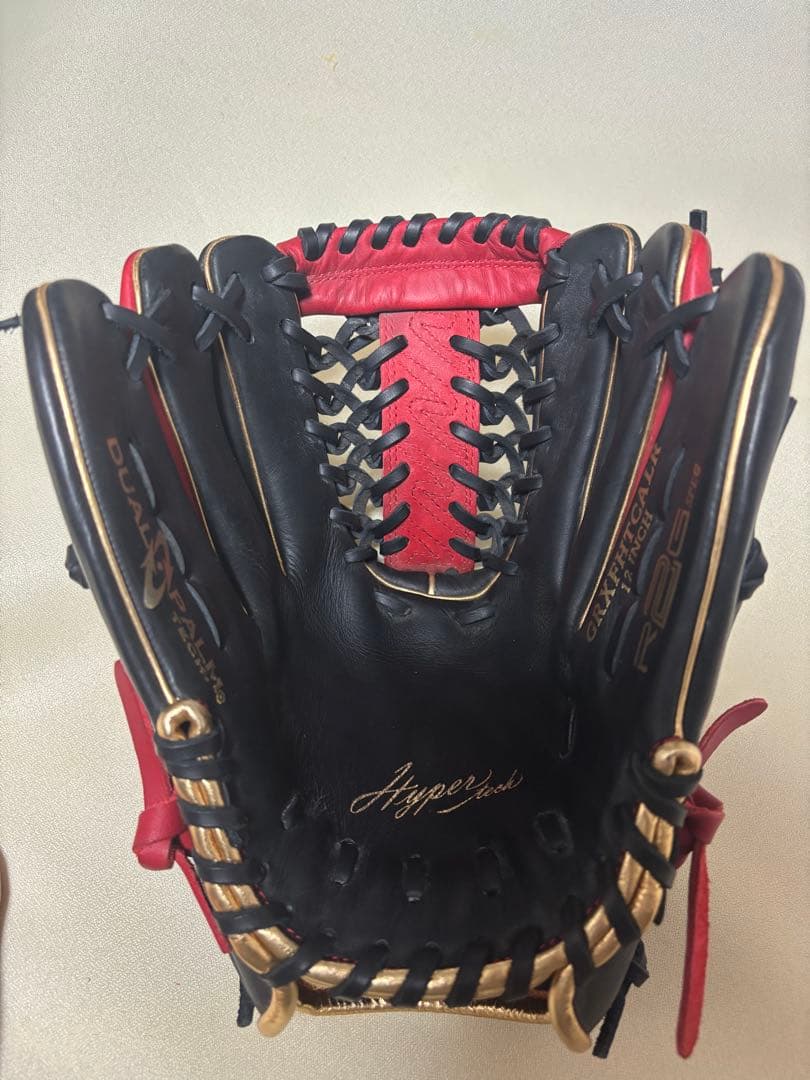 両投げグローブ　Rawlings HyperShell 軟式グローブ 黒/赤