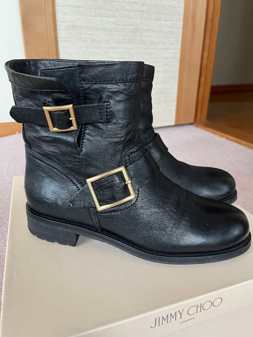 最終値下げJIMMY CHOO ブラックレザーバイカーブーツ 38