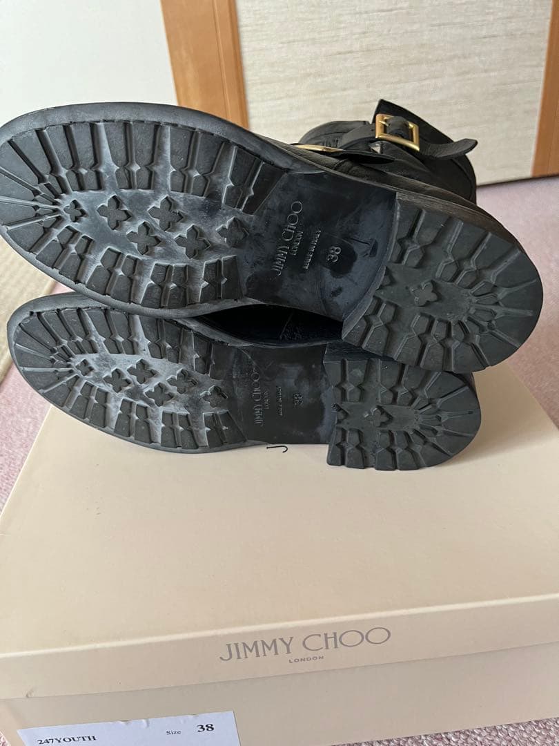 最終値下げJIMMY CHOO ブラックレザーバイカーブーツ 38