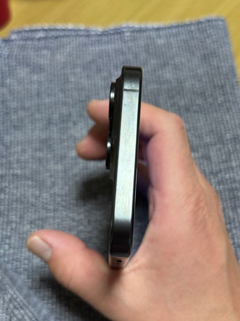 iPhone15 Pro Max 1TB 　US版　中古　シャッター音無し！