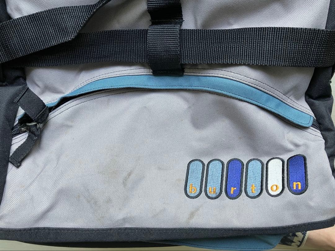 BURTON バートン　トラベルバッグ