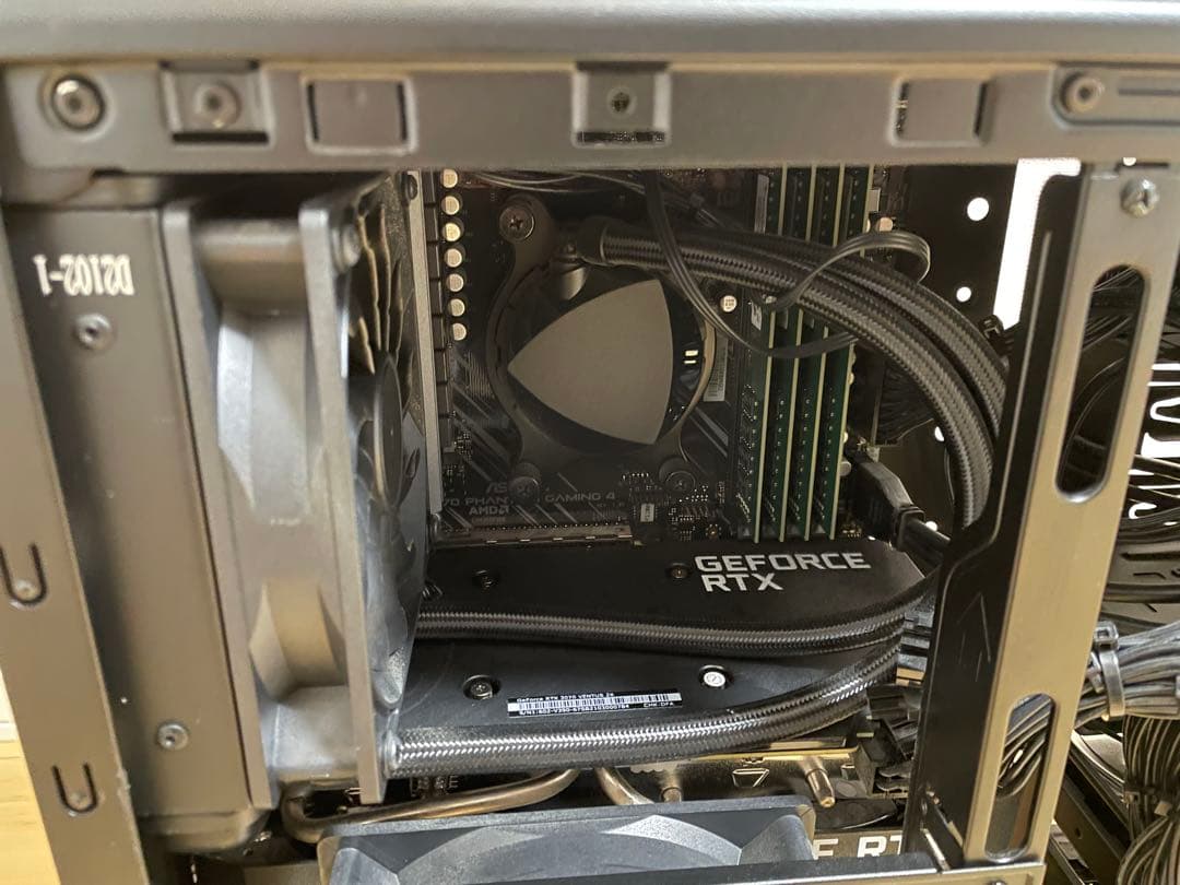 ゲーミングPC Ryzen 7 3800XT / 64GB / RTX3070