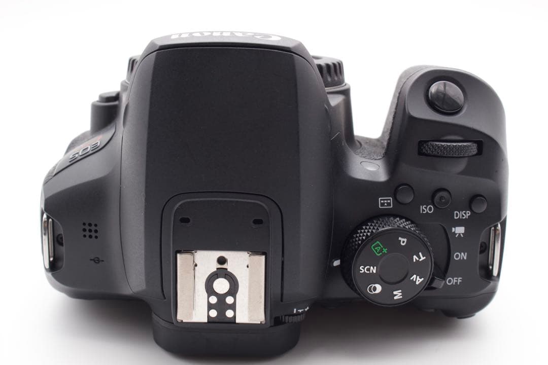 ゲリラセール❣️Canon EOS Kiss X10i Wレンズ　50mm単焦点