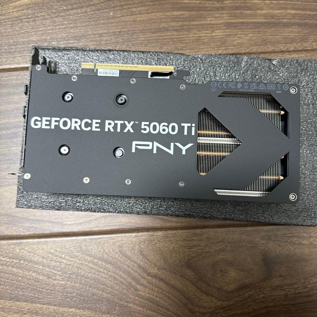 グラフィックボード・グラボ・ビデオカード PNY RTX5060Ti 16GB