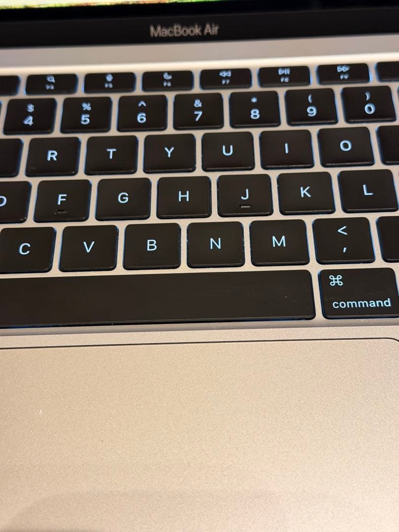 Apple MacBook Air (M1, 2020) シルバー本体 US