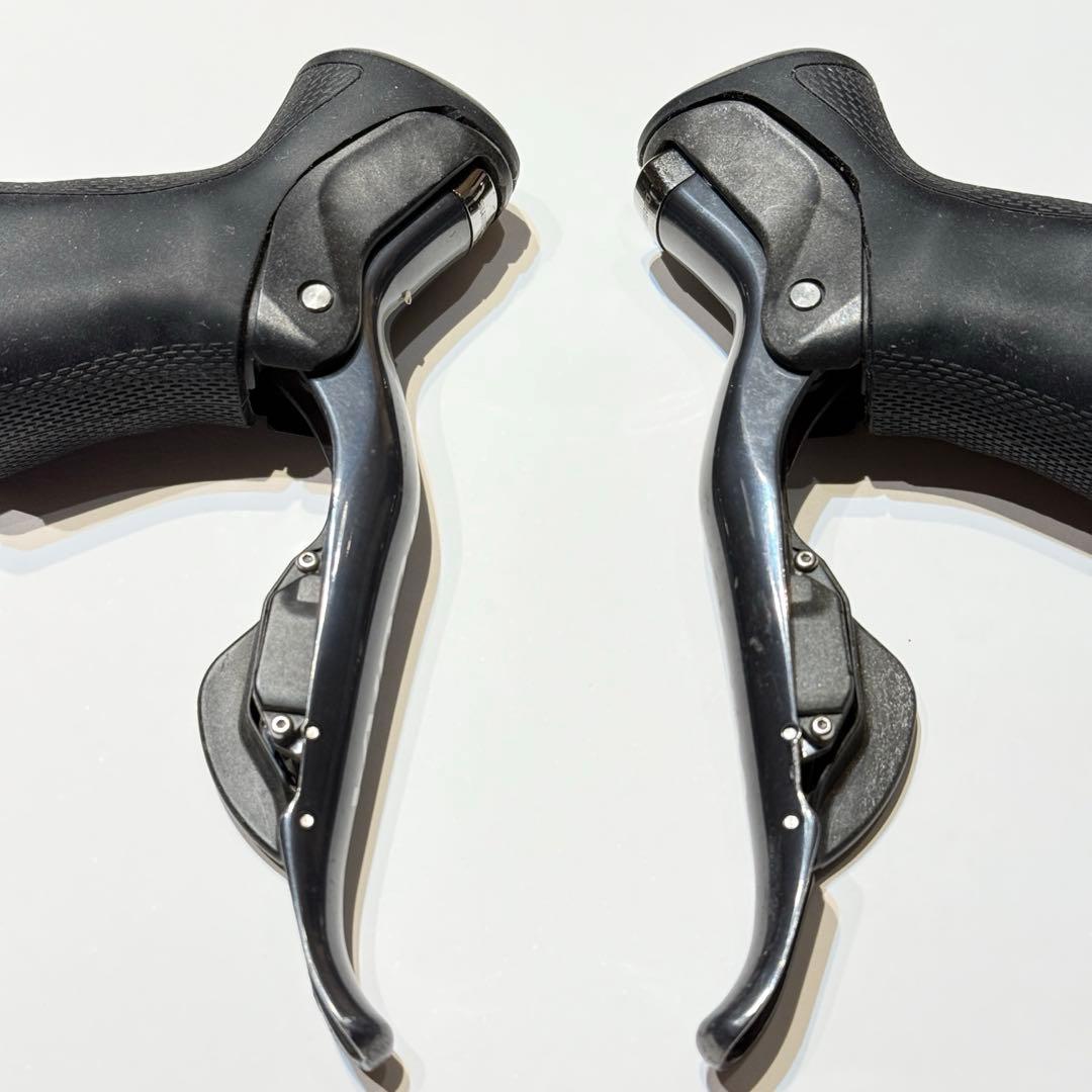 SHIMANO ST-6770 Di2 11速対応可レバーセット