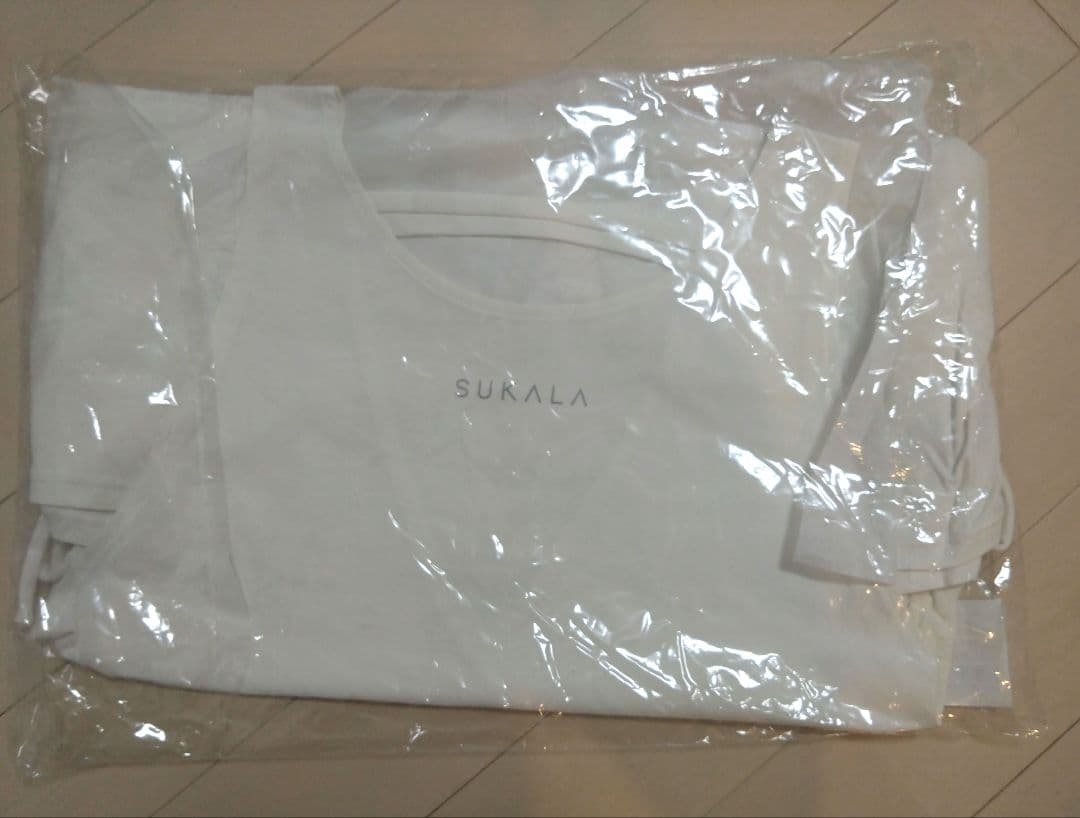 新品未使用　SUKALA　フラワーセパレートタンクトップ　ヨガ　ウェア M