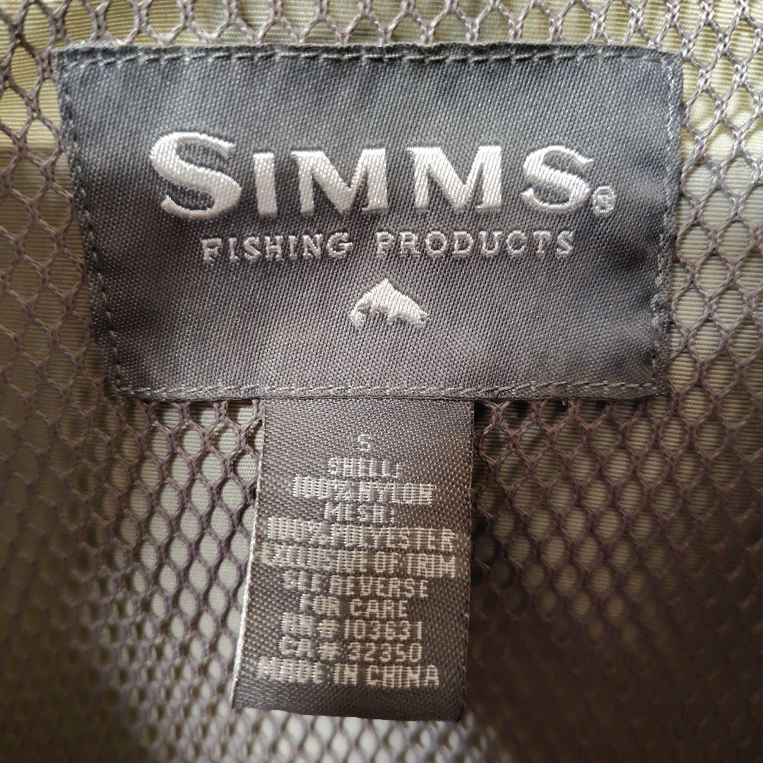 新品未使用タグ付き SIMMS シムス フィッシングベスト S ベージュ 釣り