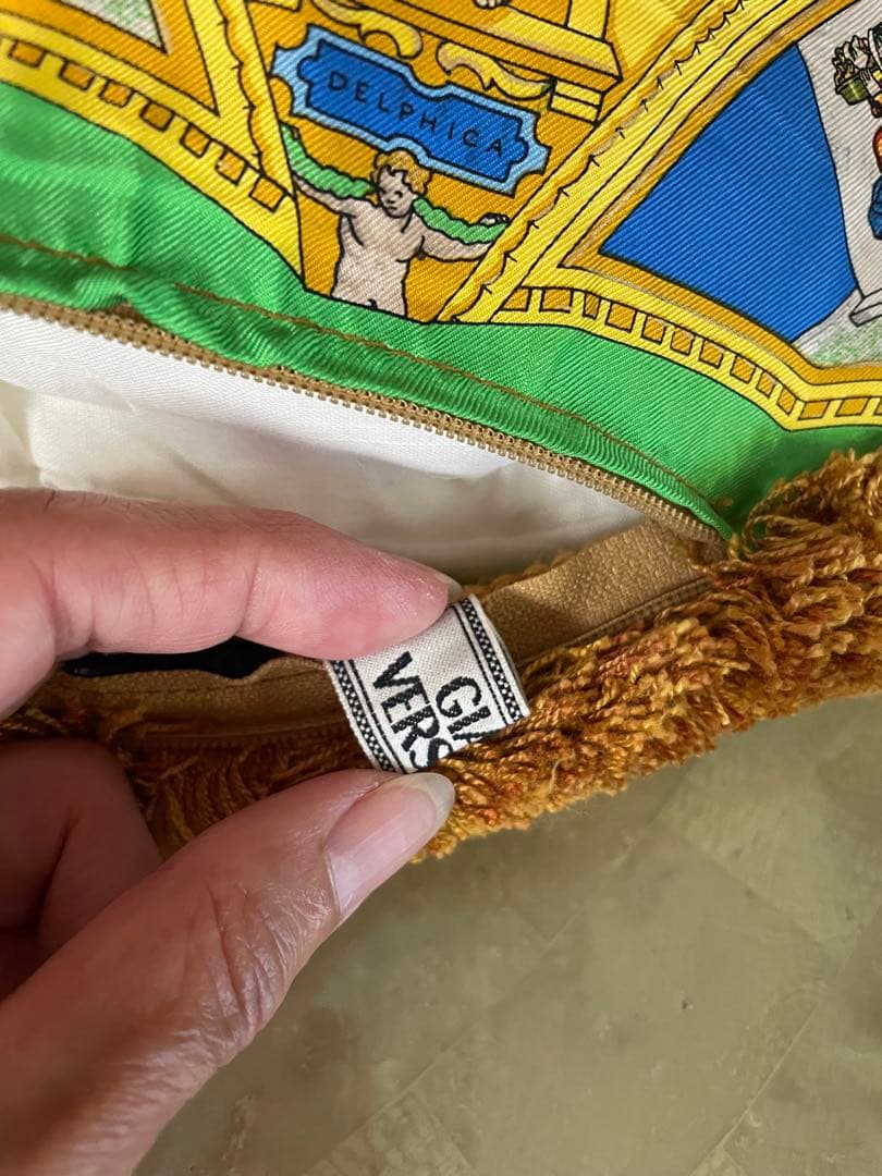 レア貴重‼︎ 価値ある ヴェルサーチ 超特大フリンジ付　 古代ローマ調