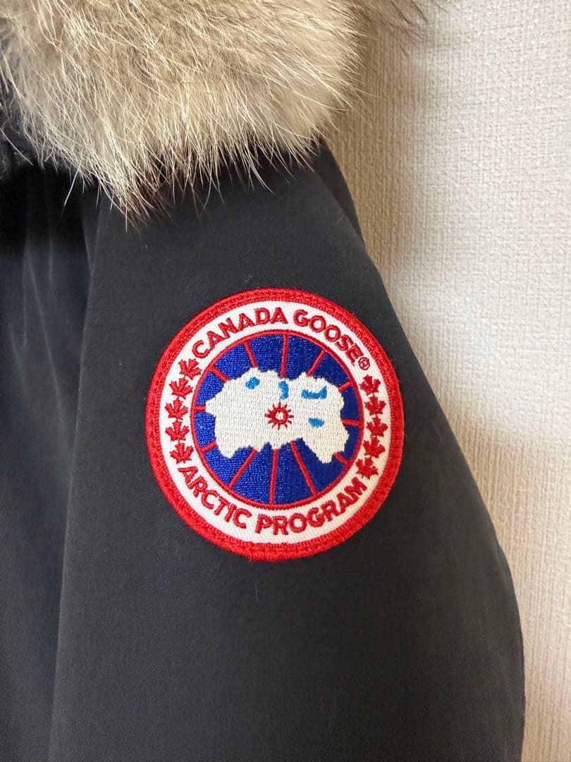 カナダグース　ダウンジャケット