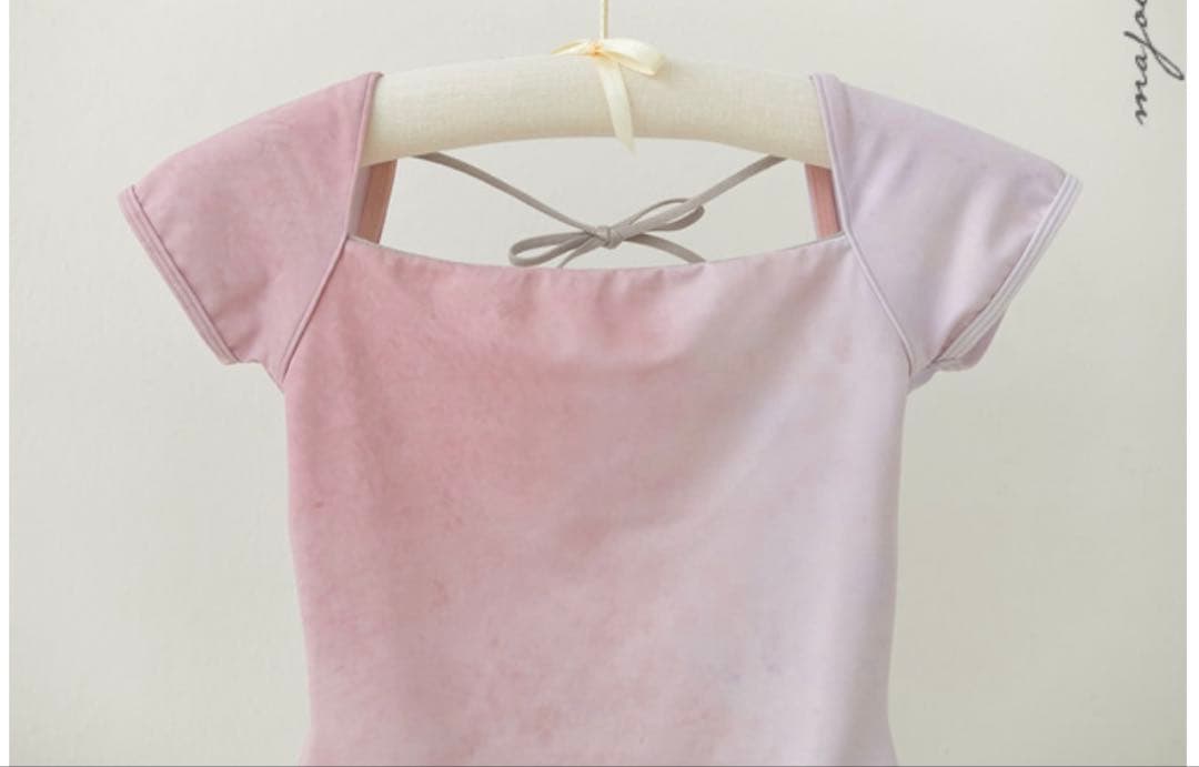 新品　majouet レオタード　ピンク　パープル　半袖　S グラデーション