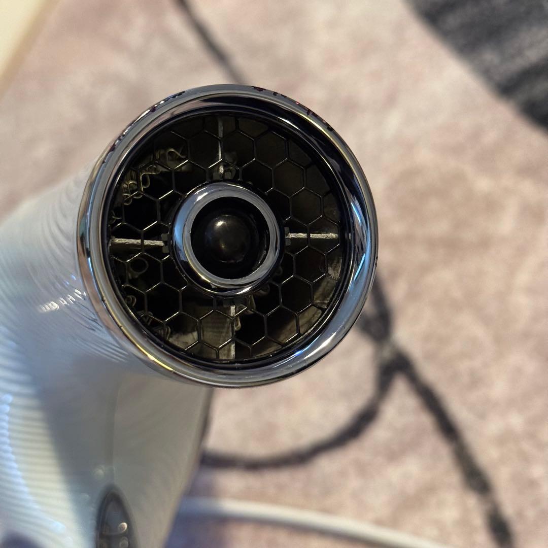 リファ　ドライヤー　2021年製　RE-AB02A