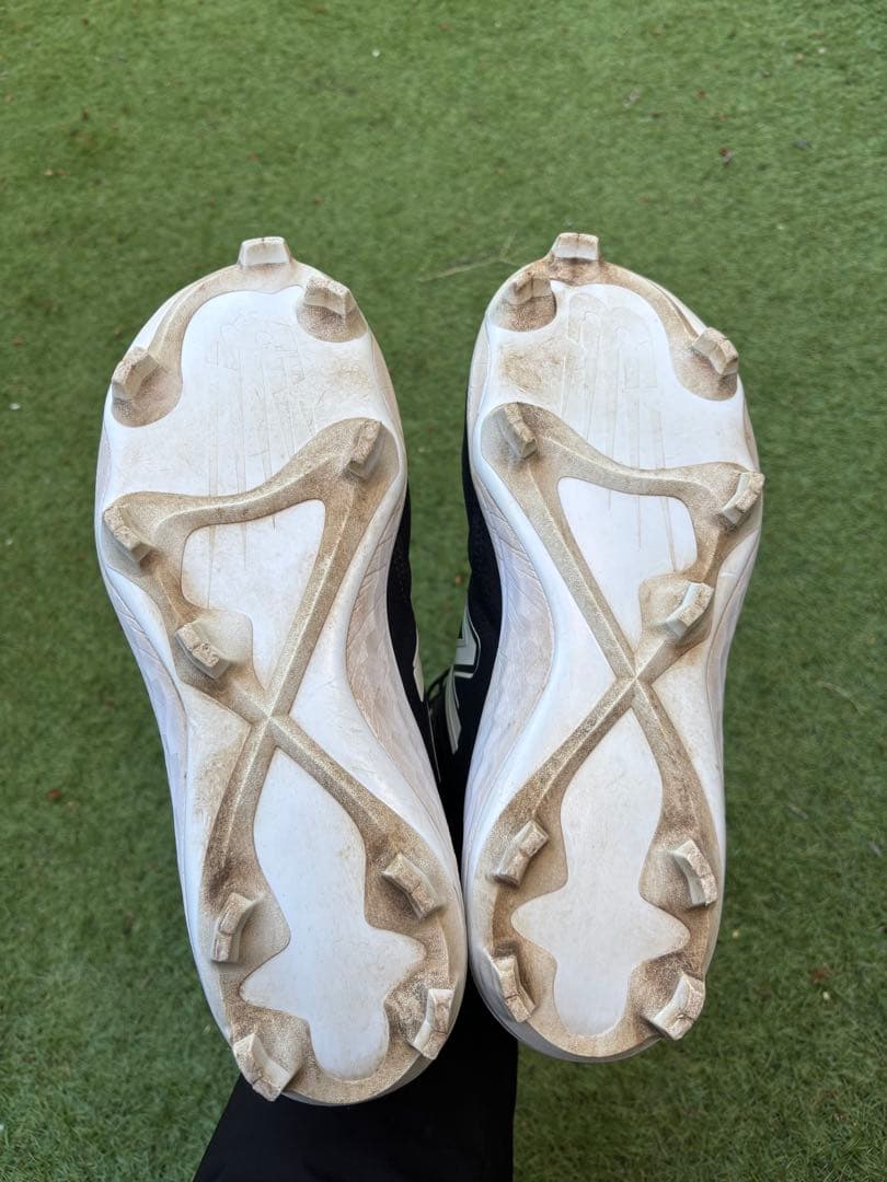 日本未発売限定品‼️New Balance 3000 ブラック スパイクシューズ