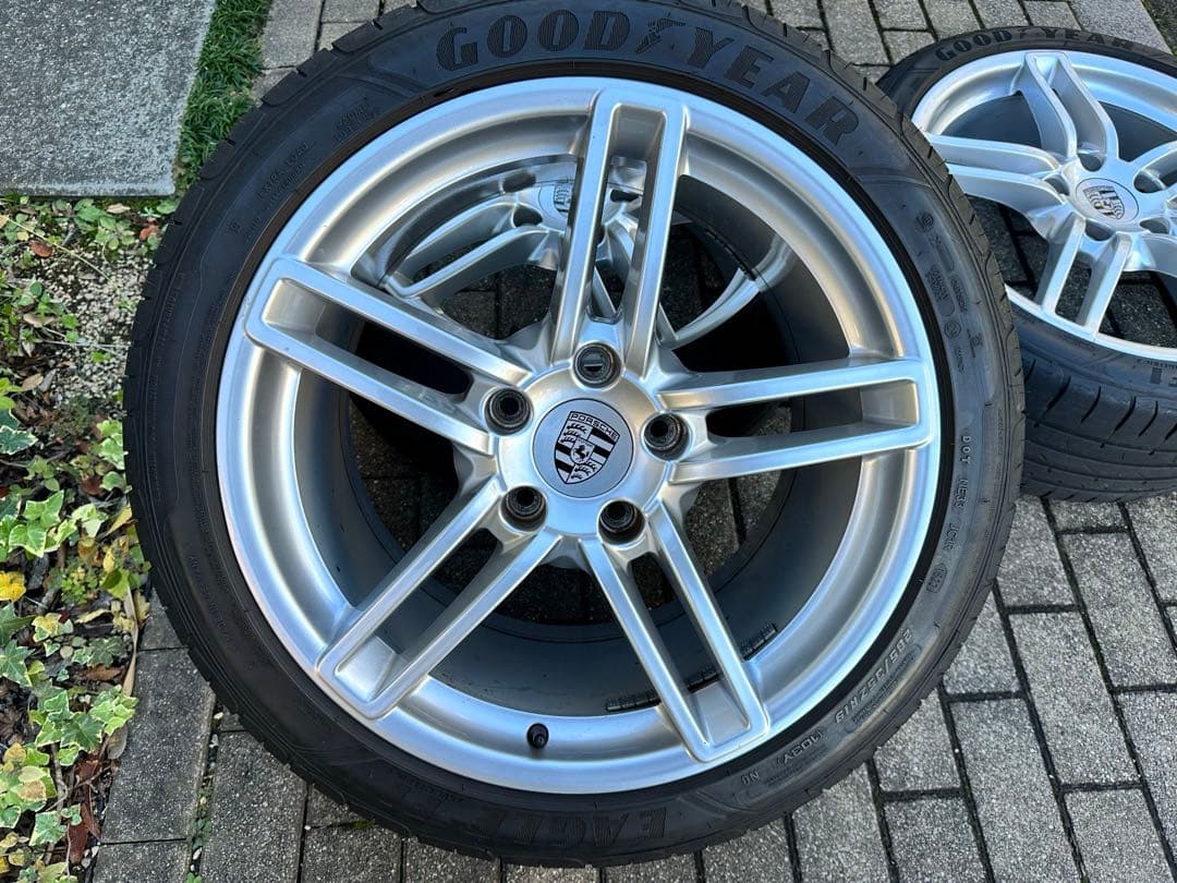 【バリ溝 N0 承認】ポルシェ 991 純正 19inグッドイヤーホイールセット