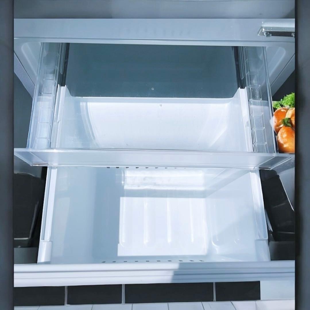 ヤマダ電機 ノンフロン冷凍冷蔵庫 YRZ-F15J 2023年製　156L