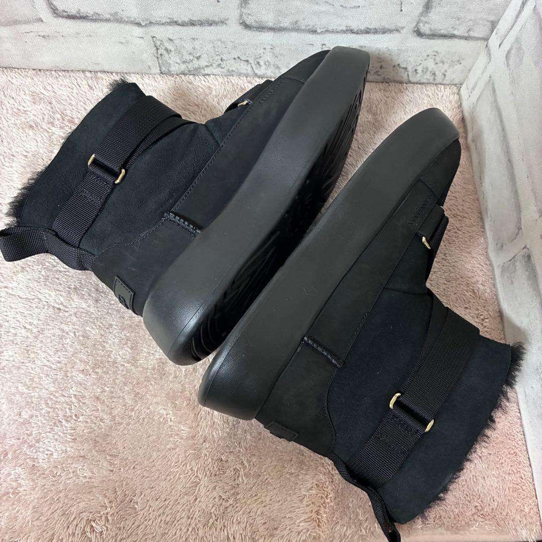 [極美品] UGG Australia ムートンブーツ　ブラック　厚底　24㎝