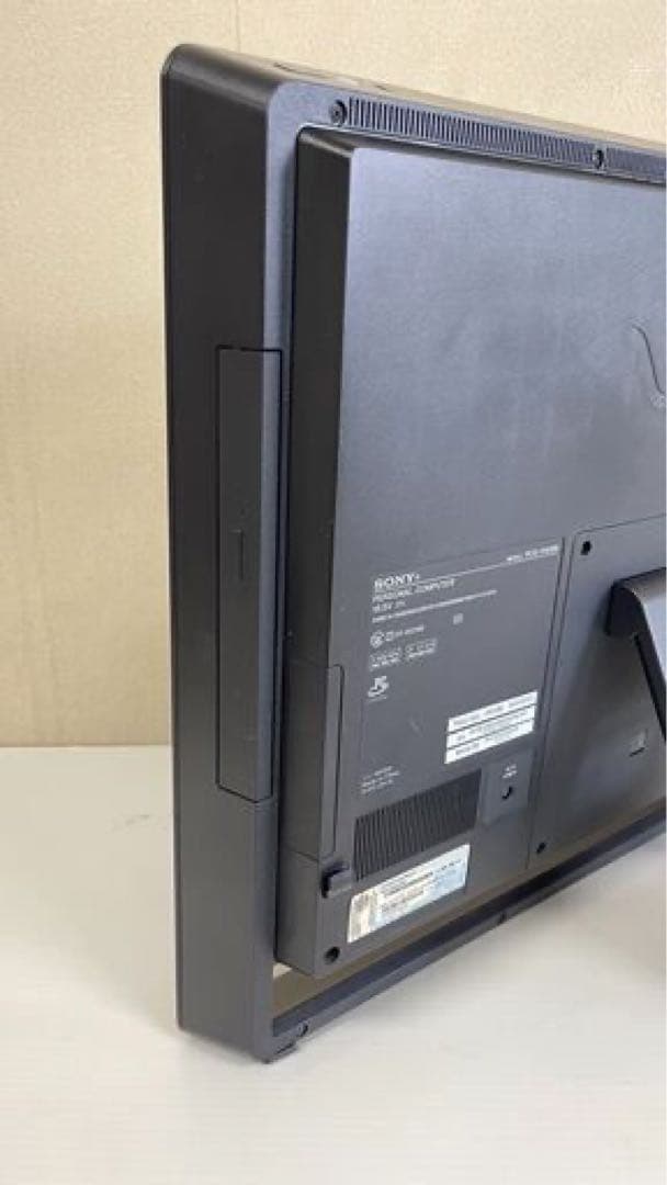 VAIO 省スペース 21.5 Core i7 8GB 1TB　Blu-ray