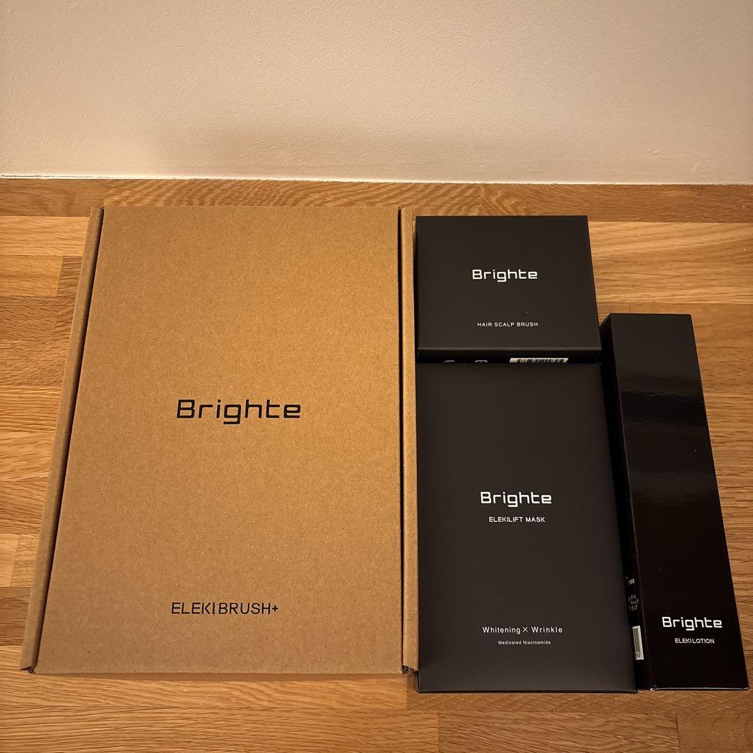 Brighte ELEKIBRUSH+ スカルプブラシ+専用化粧水+シートマスク