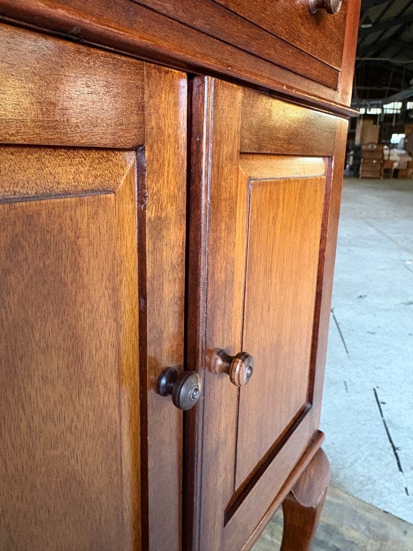 ミュージックキャビネット